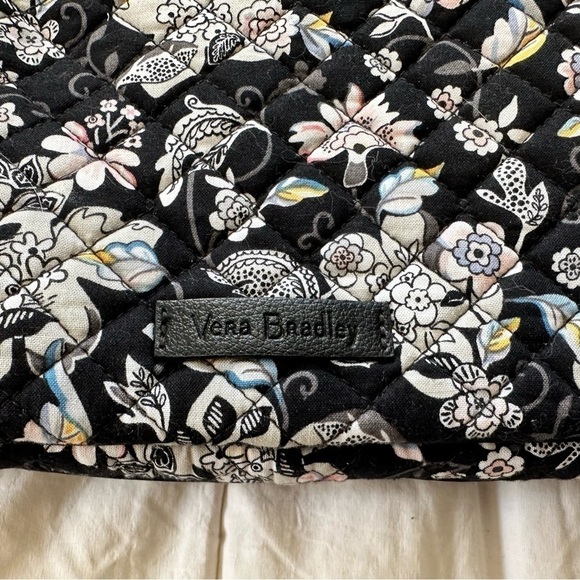 Vera Bradley Black Holland Garden Quilted Cotton Laptop Organizer up to 17” EUC - Picture 4 of 14
